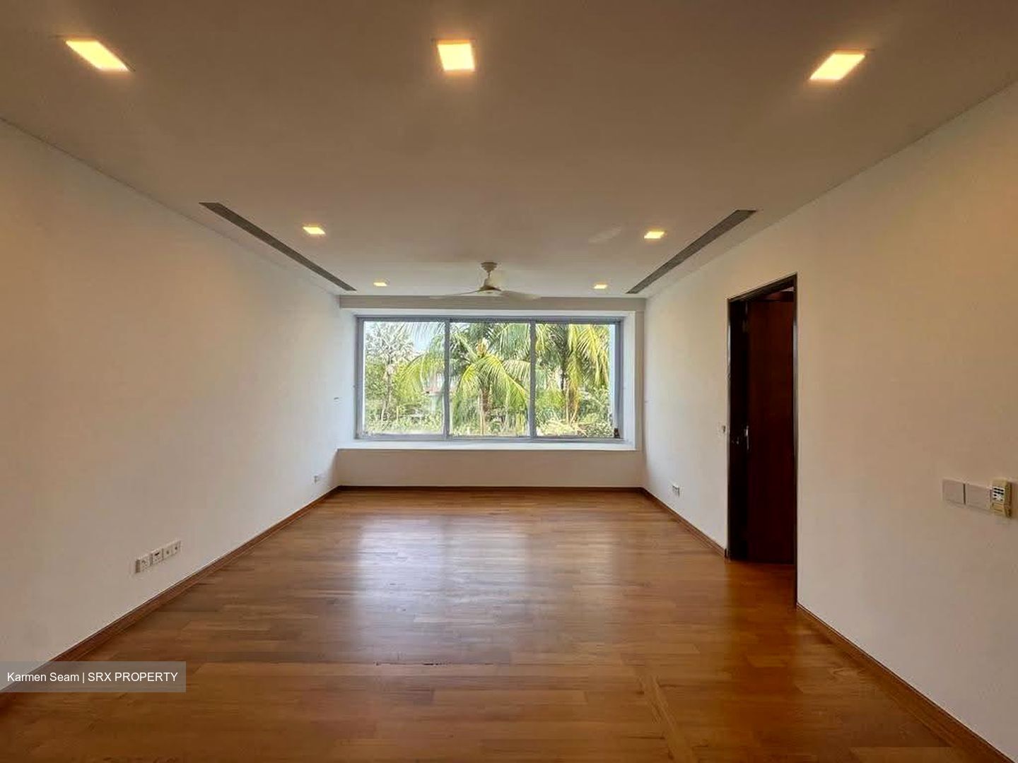 Ocean 8 (D4), Terrace #607411921